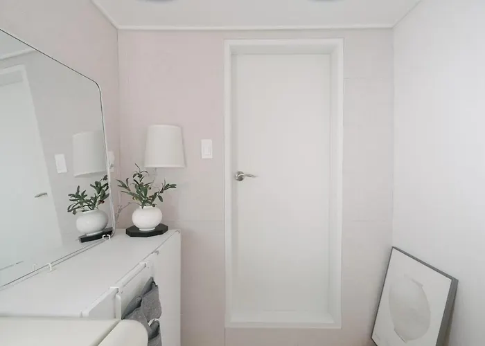 Hongdae 3 Min To Airport Bus Free Luggage Appartement *