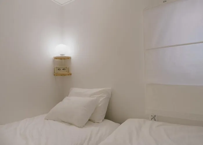 Hongdae 3 Min To Airport Bus Free Luggage * Séoul