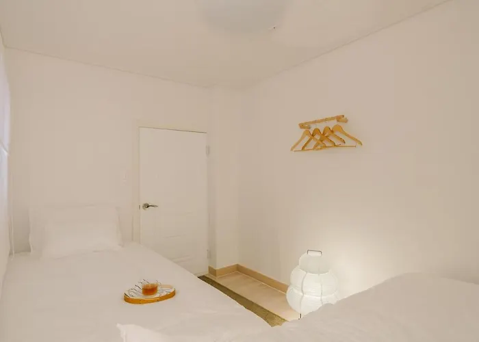 Hongdae 3 Min To Airport Bus Free Luggage Appartement *