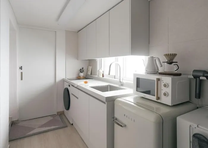 Appartement Hongdae 3 Min To Airport Bus Free Luggage *