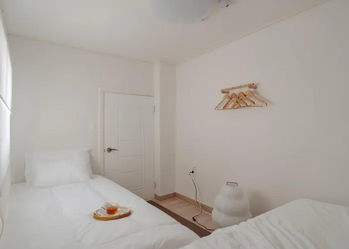 Appartement Hongdae 3 Min To Airport Bus Free Luggage Séoul