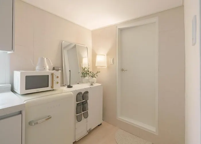 Hongdae 3 Min To Airport Bus Free Luggage Appartement